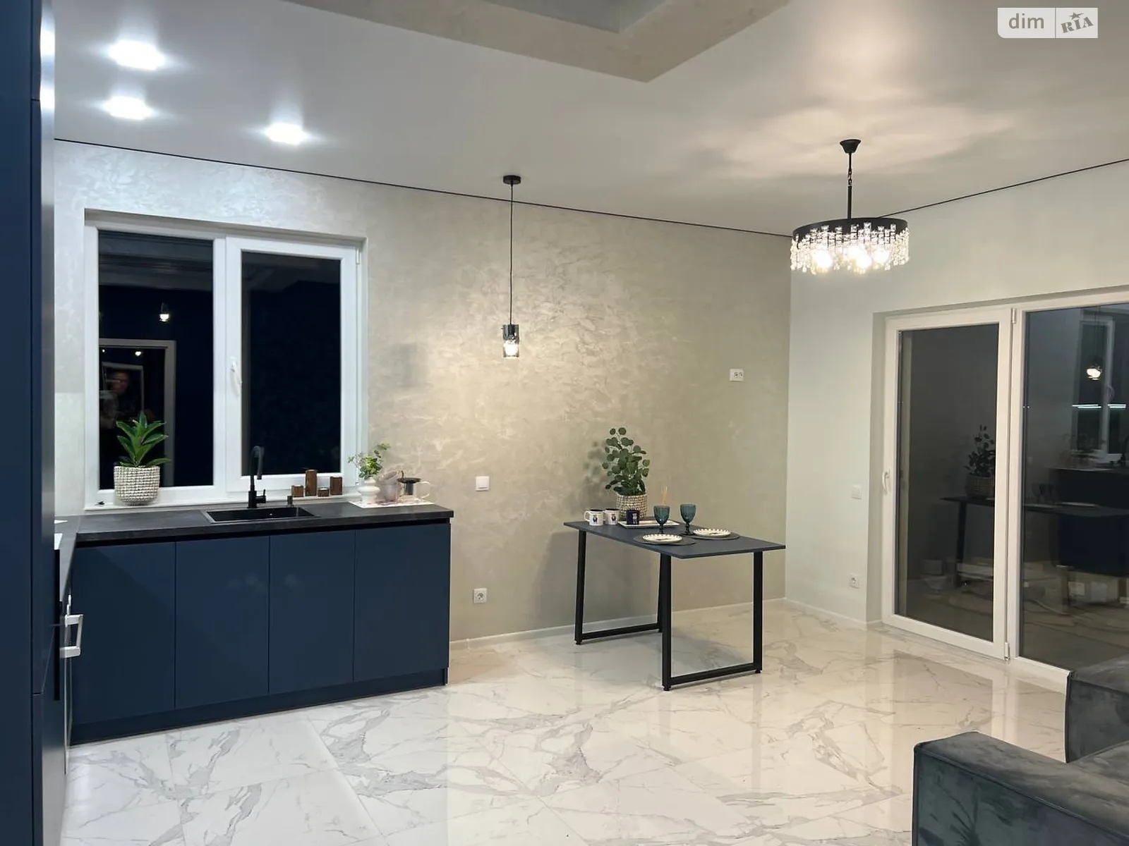 Продается дом на 2 этажа 95 кв. м с мебелью, цена: 95000 $ - фото 1