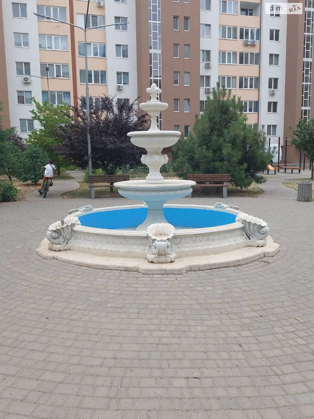 Продается 3-комнатная квартира 87 кв. м в Одессе, ул. Академика Сахарова, 9А - фото 1