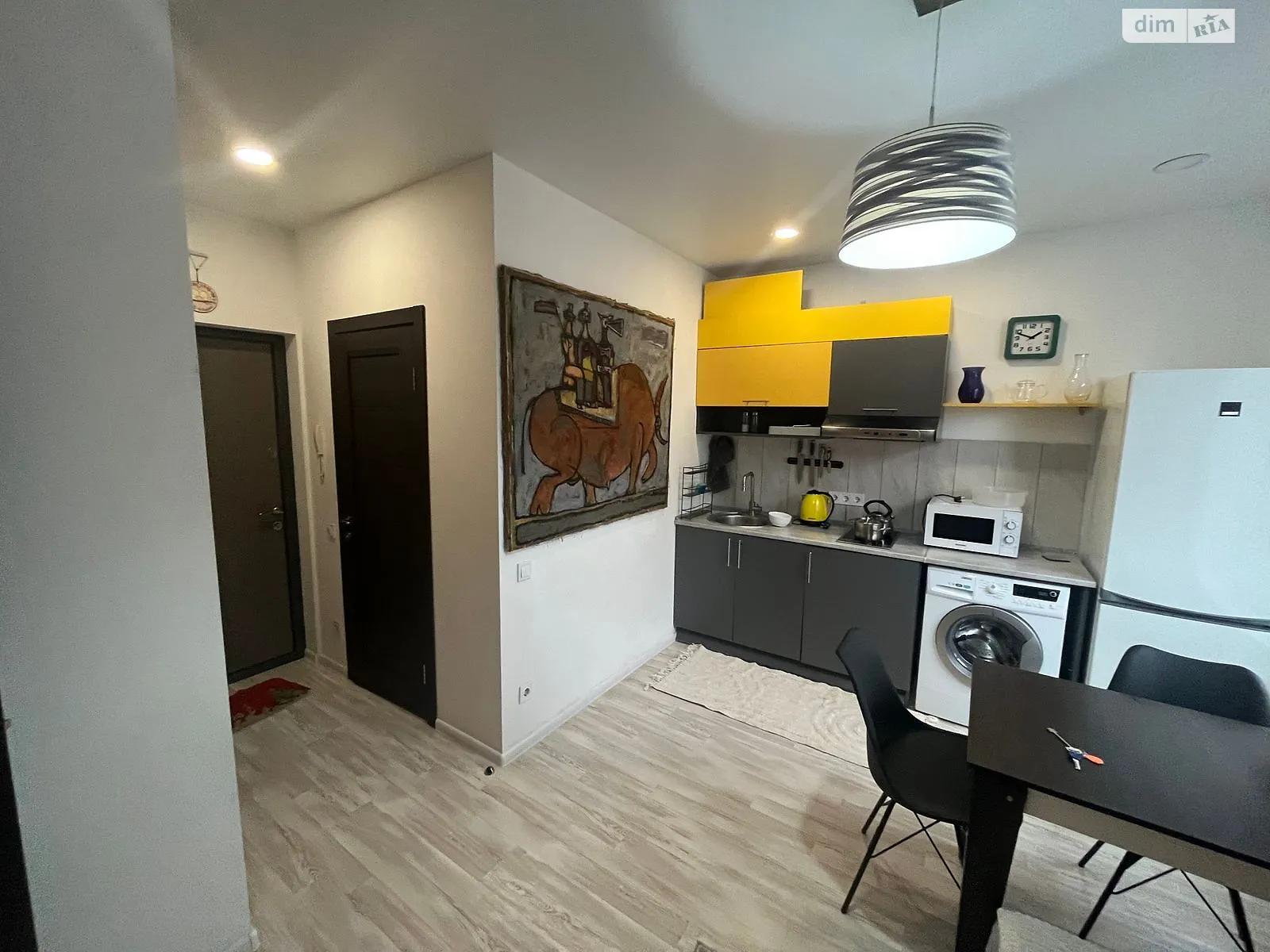 Продается 1-комнатная квартира 30 кв. м в Киеве, ул. Салютная, 2 корпус 1 - фото 1