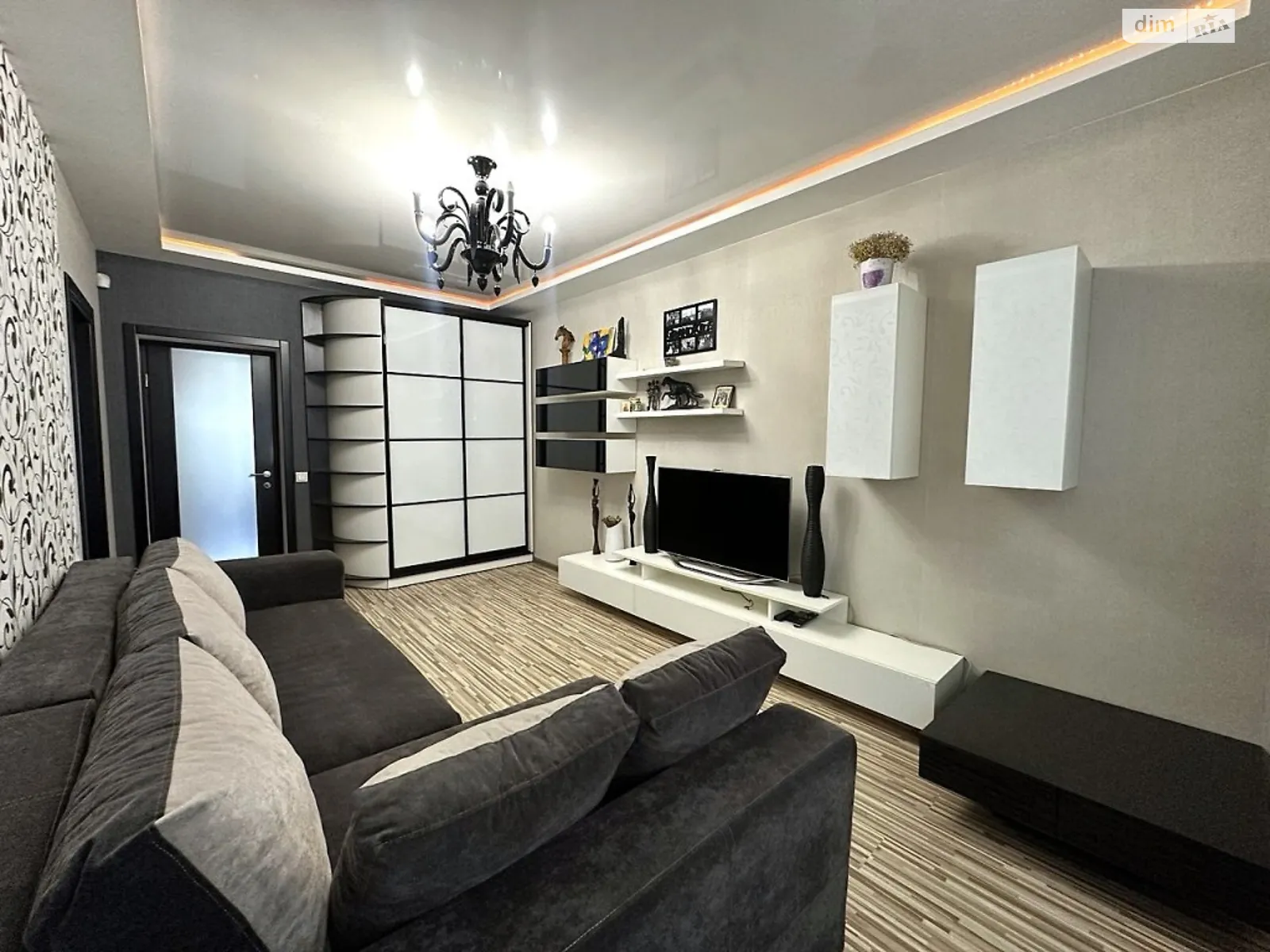 Сдается в аренду 2-комнатная квартира 52 кв. м в Одессе, ул. Алексея Вадатурского(Маршала Малиновского), 61/2 - фото 1