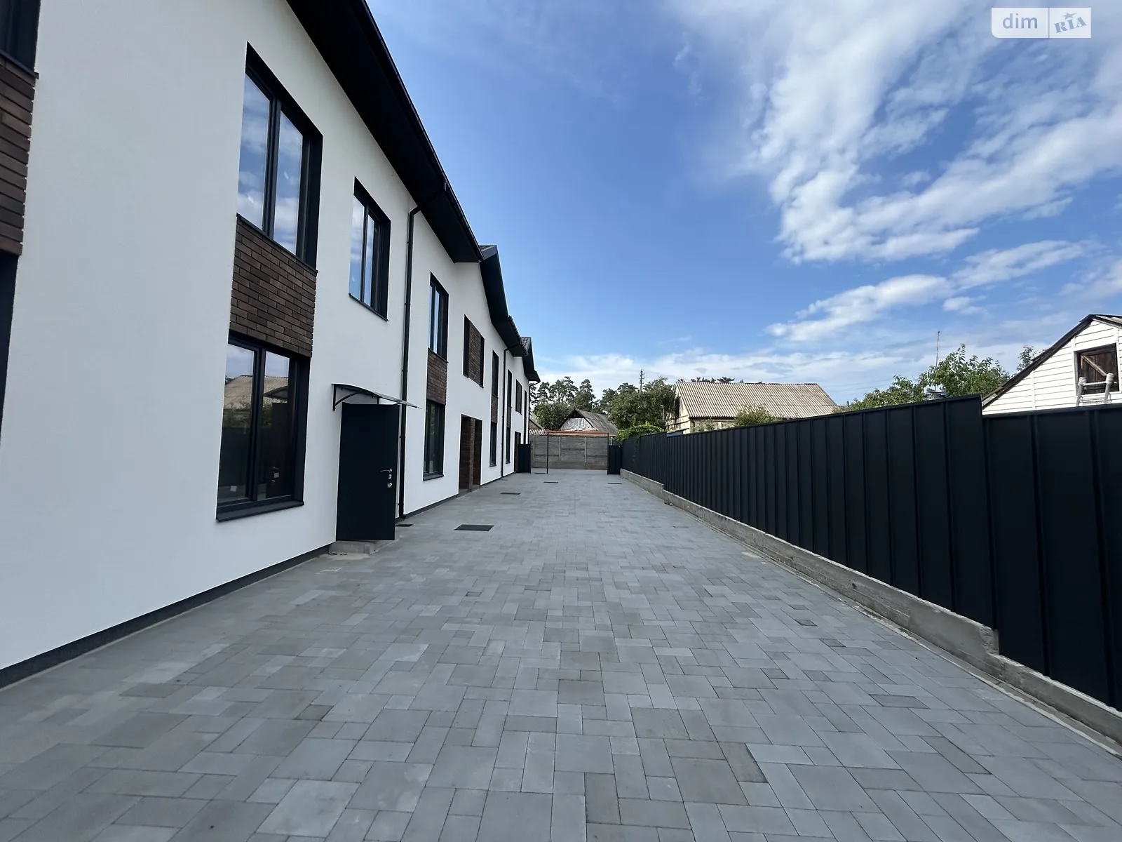 ул. Семьи Шкаривских(Федорова) Ирпень, цена: 72000 $ - фото 1