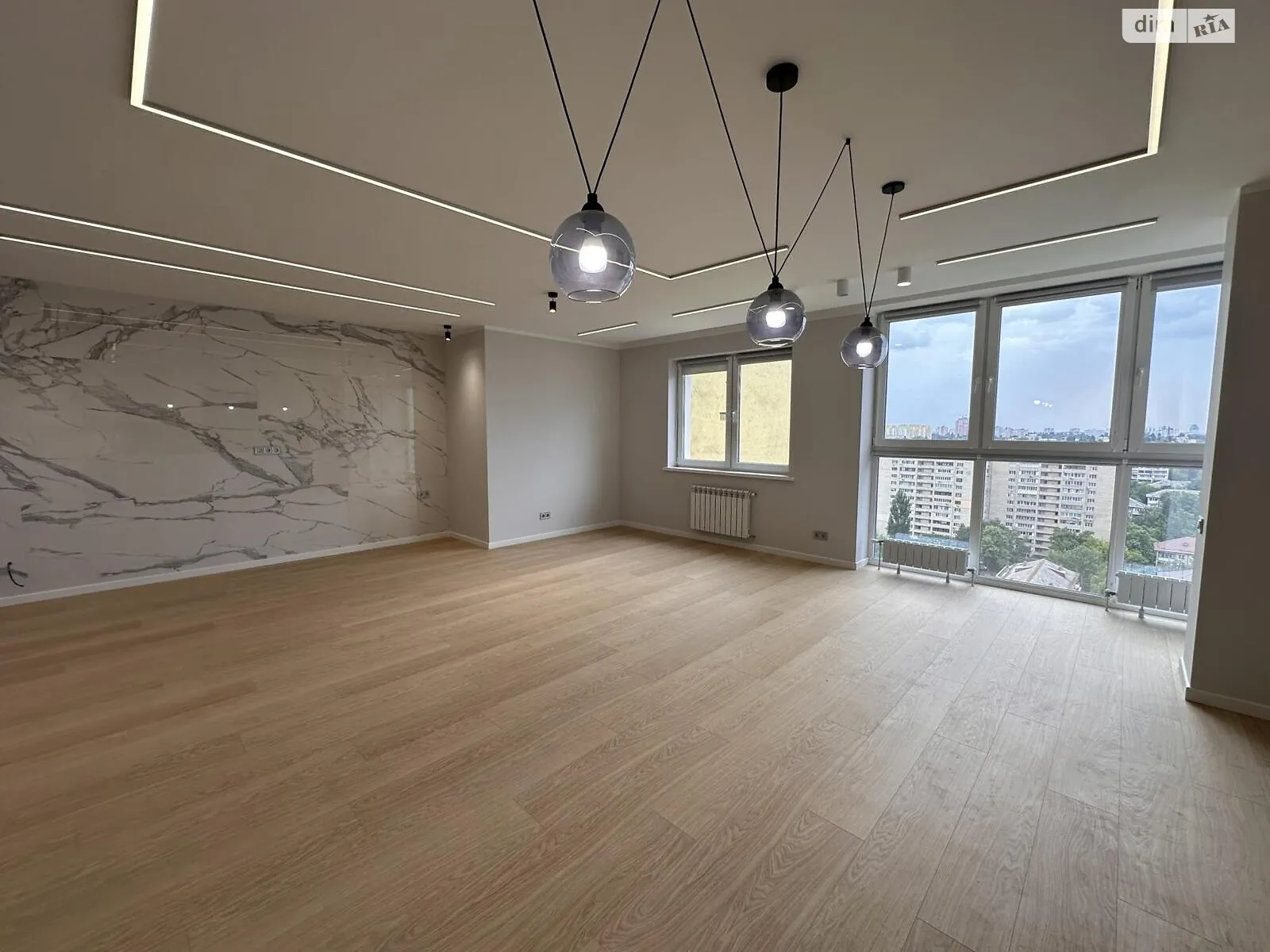 Продается 3-комнатная квартира 108.2 кв. м в Киеве, бул. Вацлава Гавела, 9А - фото 1