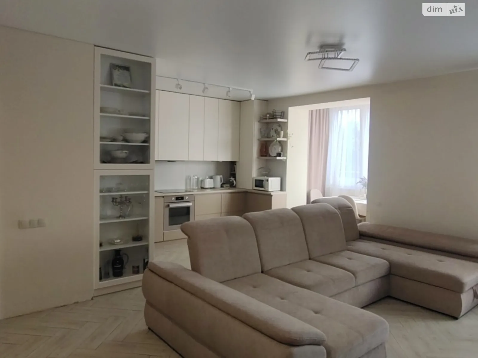 Продается 3-комнатная квартира 74.3 кв. м в Хмельницком, ул. Озерная, 4 - фото 1