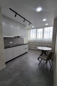 Продажа квартиры, Одесса, р‑н. Хаджибейский, Бугаевская улица, дом 44