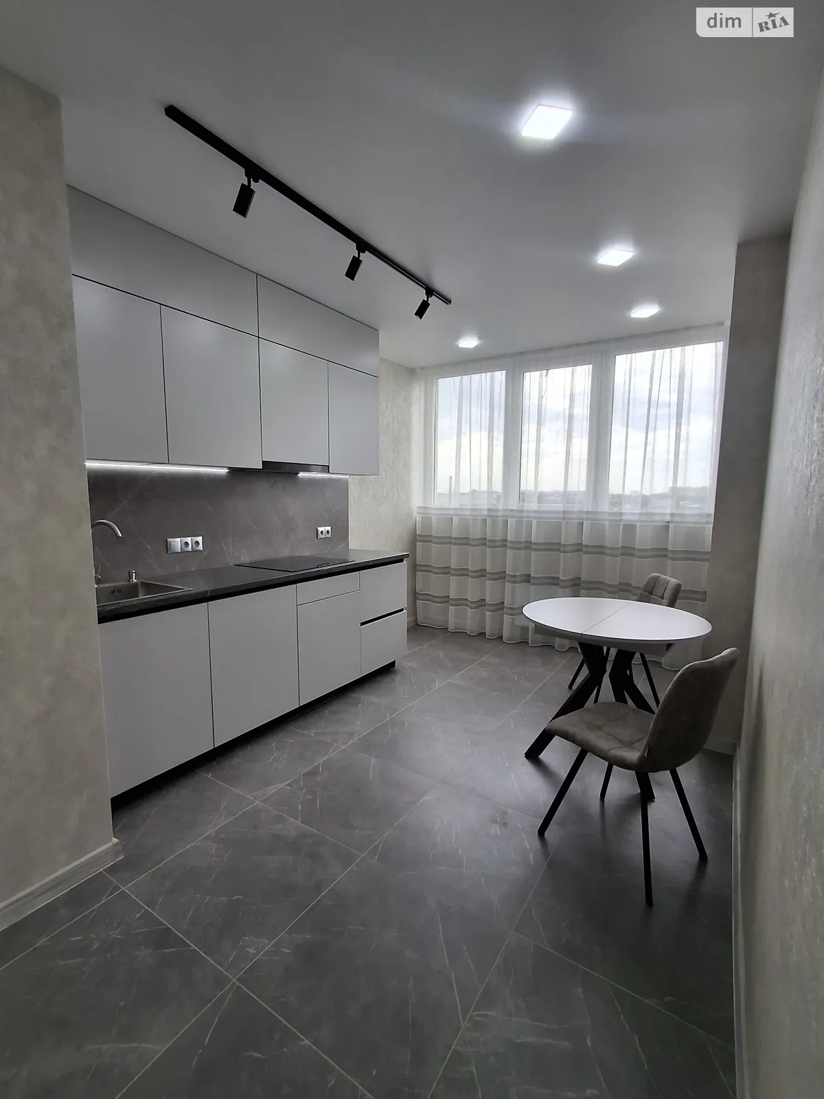 Продається 1-кімнатна квартира 38.5 кв. м у Одесі, вул. Бугаївська, 44 - фото 1