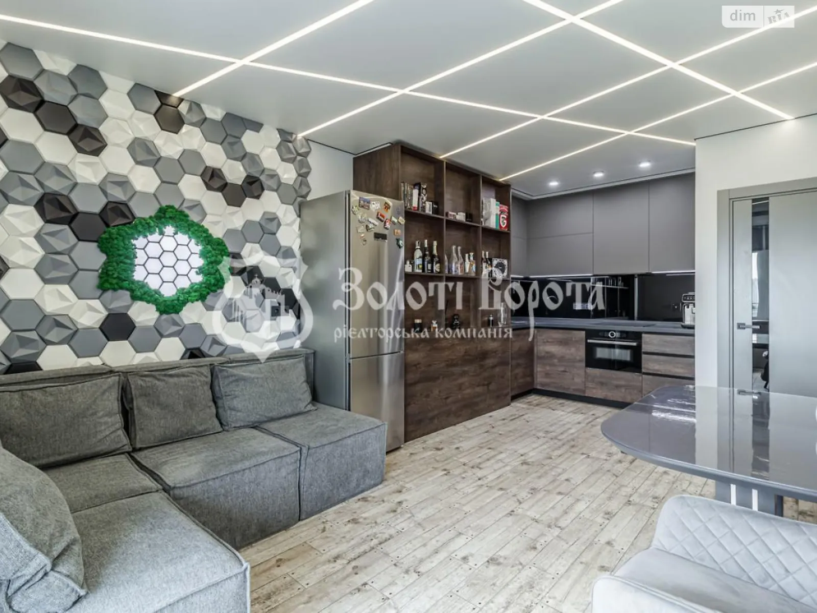 Продается 1-комнатная квартира 56.5 кв. м в Киеве, ул. Митрополита Василия Липковского(Урицкого), 37В - фото 1