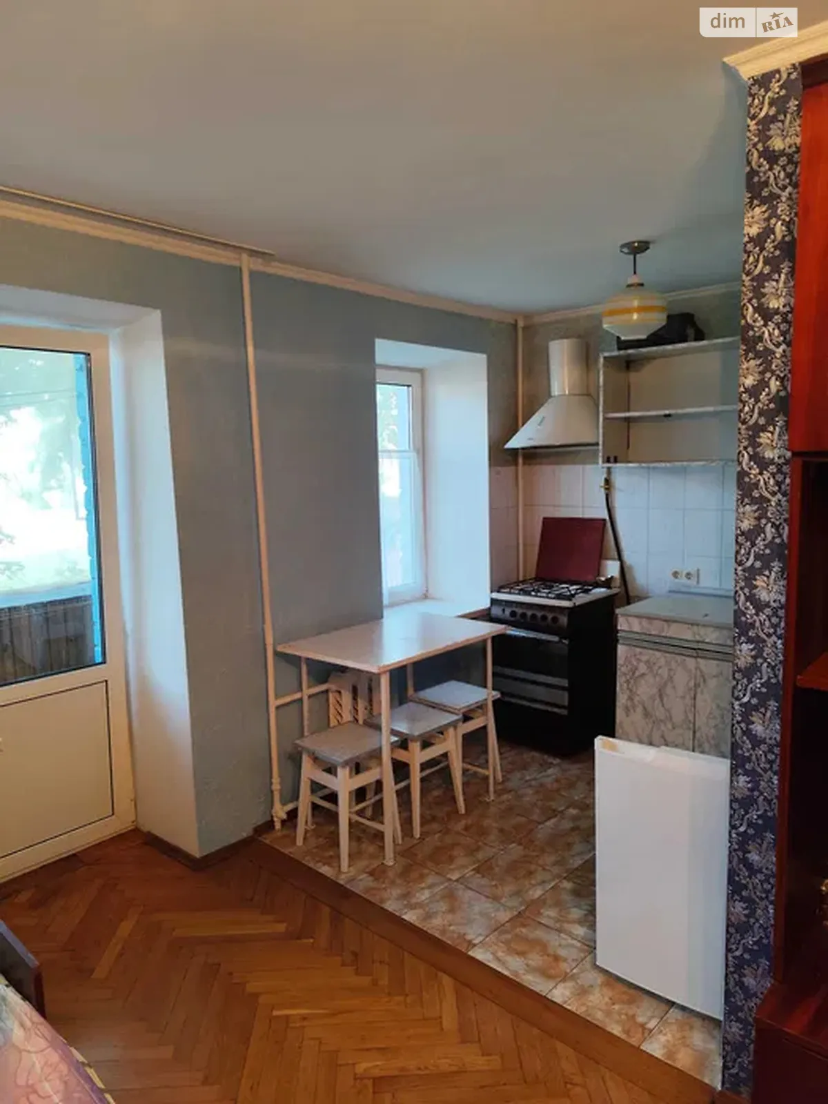 Продается 1-комнатная квартира 30 кв. м в Киеве, ул. Ялтинская, 9А - фото 1