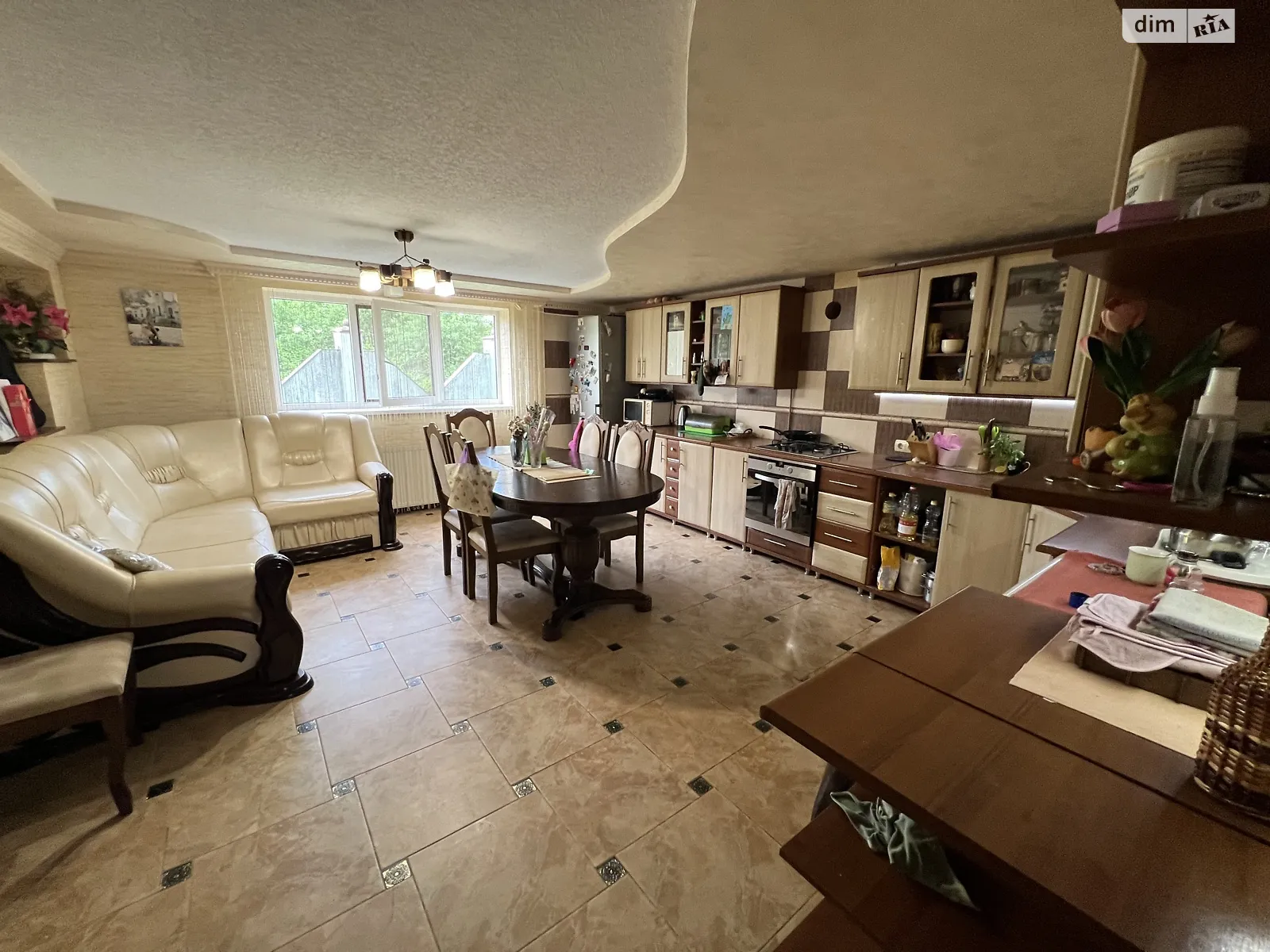 Продается дом на 2 этажа 250 кв. м с террасой, цена: 61000 $ - фото 1