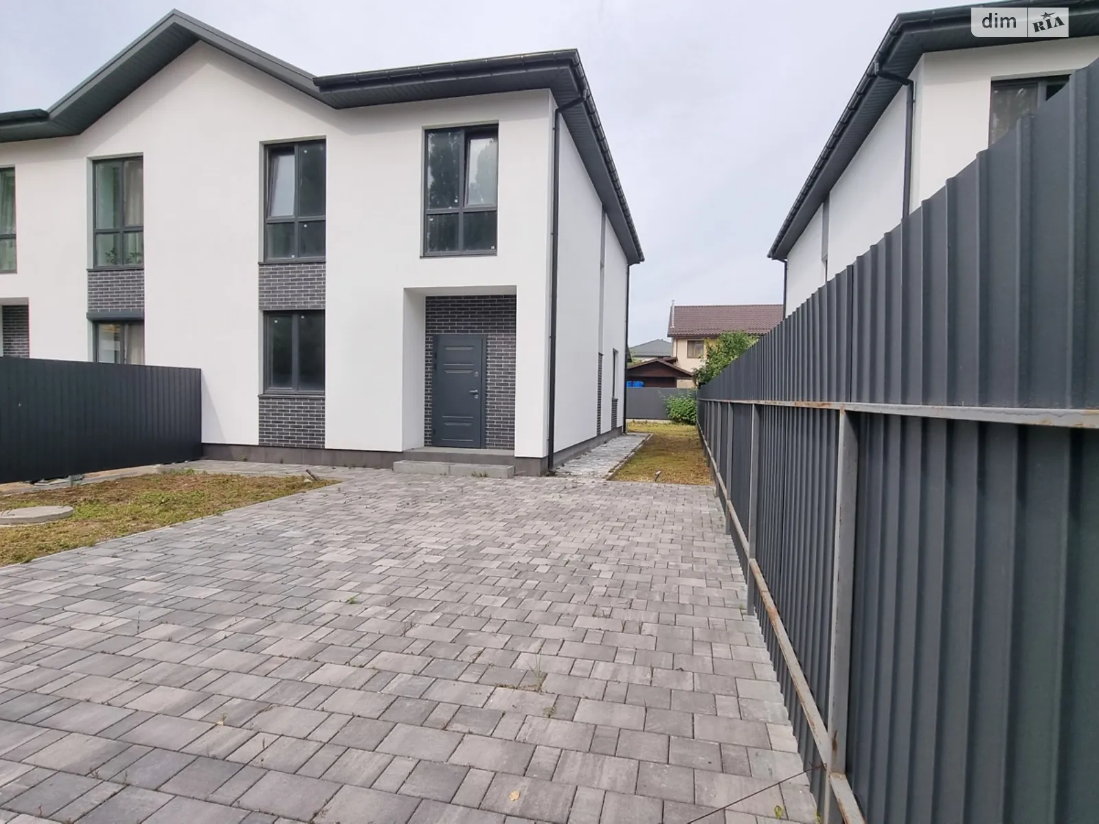 ул. Тычины, 13Б Бровары, цена: 84000 $ - фото 1
