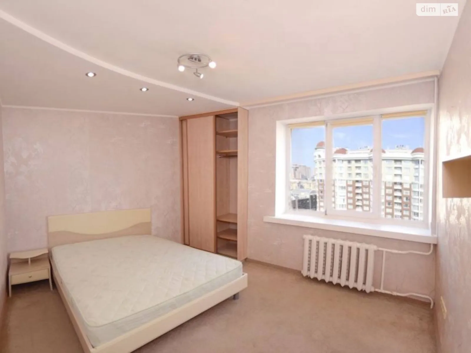 Продается 2-комнатная квартира 61.1 кв. м в Киеве, ул. Антоновича(Горького), 154 - фото 1