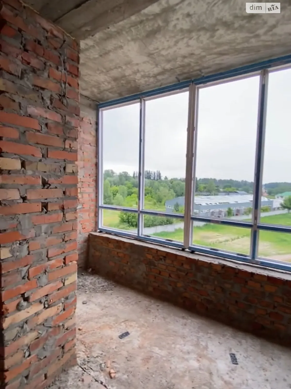 Продается 1-комнатная квартира 35 кв. м в Буче, ул. Ивана Кожедуба, 3 корпус 1 - фото 1