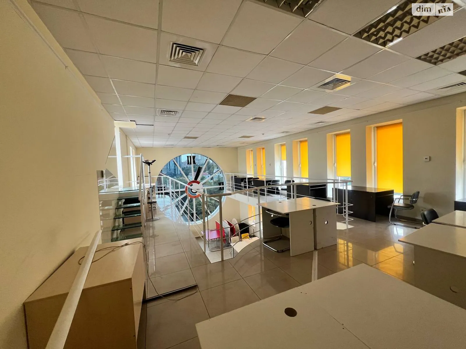 Сдается в аренду офис 360 кв. м в бизнес-центре, цена: 4500 $ - фото 1