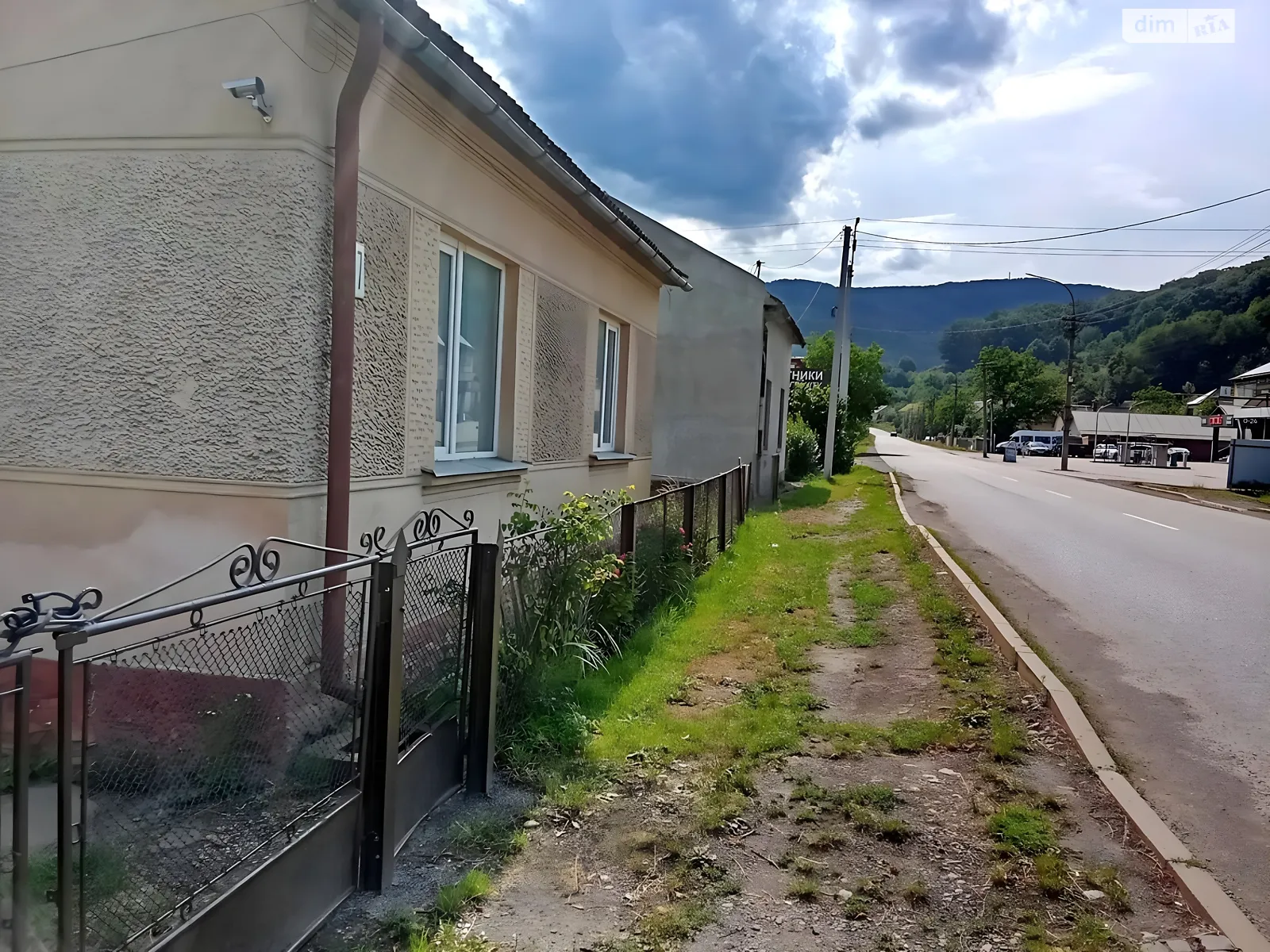 ул. Ужгородская(Октябрьская), 97 Перечин, цена: 70000 $ - фото 1