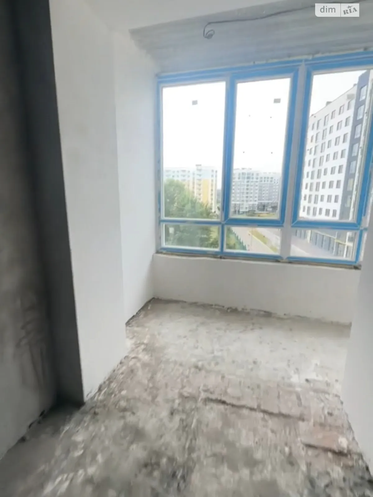 Продается 1-комнатная квартира 37 кв. м в Буче, ул. Саломеи Крушельницкой,  - фото 1