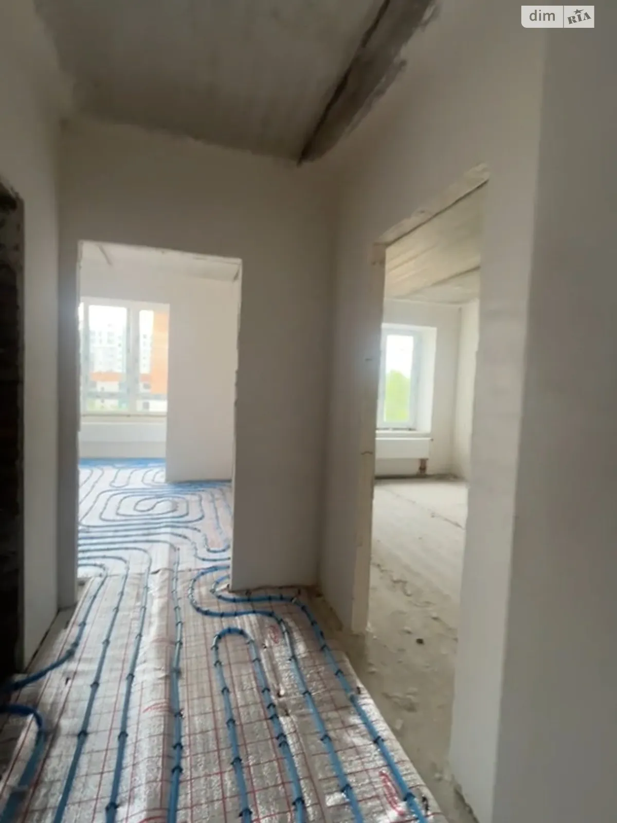 Продается 2-комнатная квартира 60 кв. м в Буче, ул. Ивана Кожедуба, 15 - фото 1