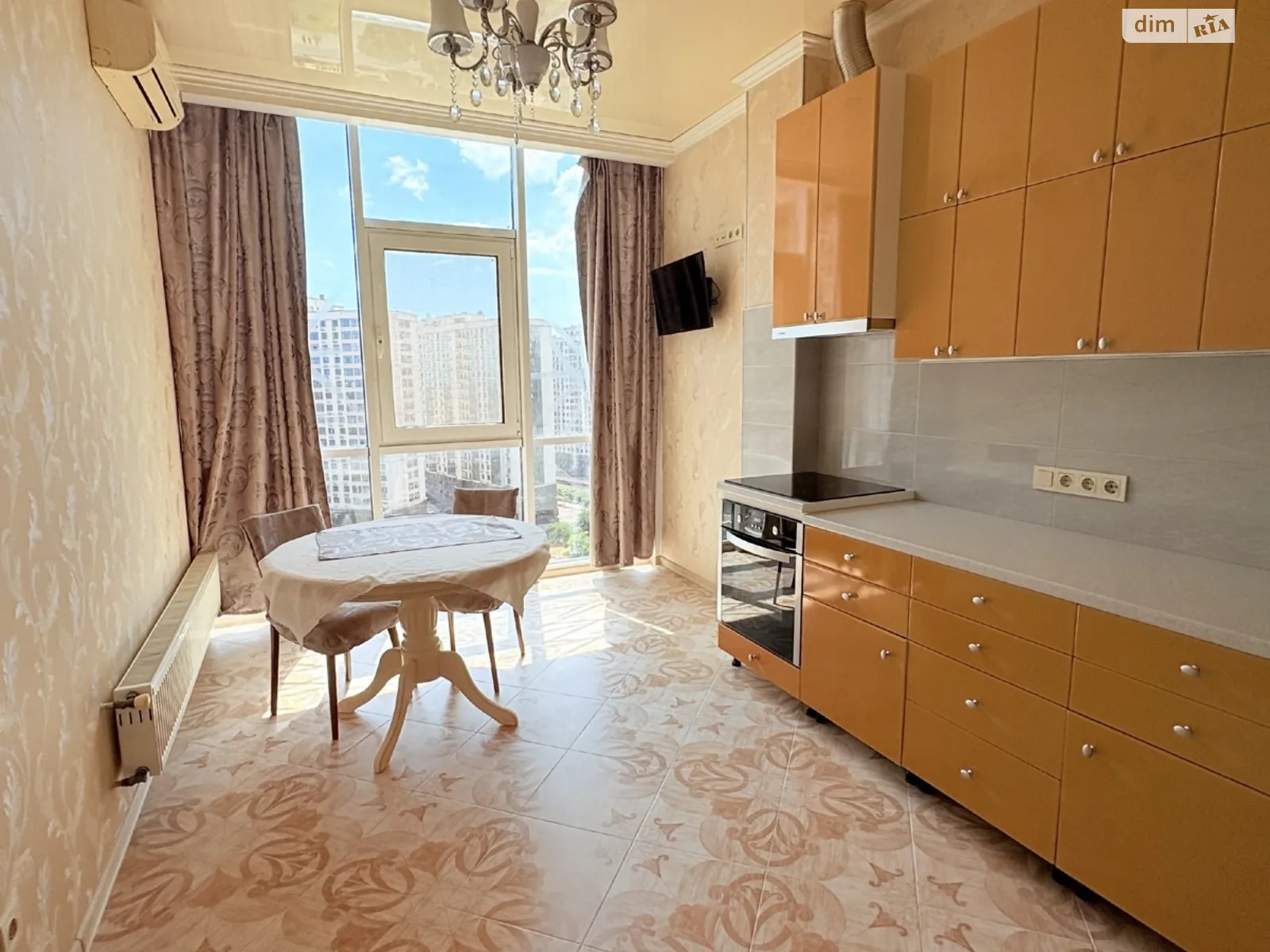 Продается 2-комнатная квартира 64.8 кв. м в Лиманке, ул. Жемчужная, 3 - фото 1