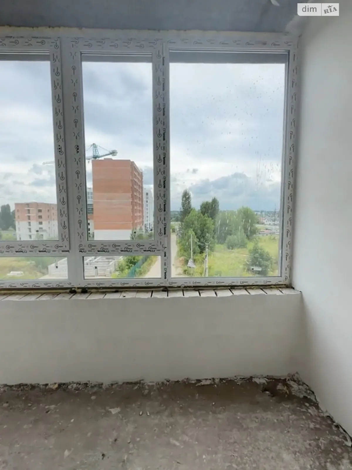 Продается 1-комнатная квартира 39 кв. м в Буче, ул. Ивана Кожедуба, 4В - фото 1