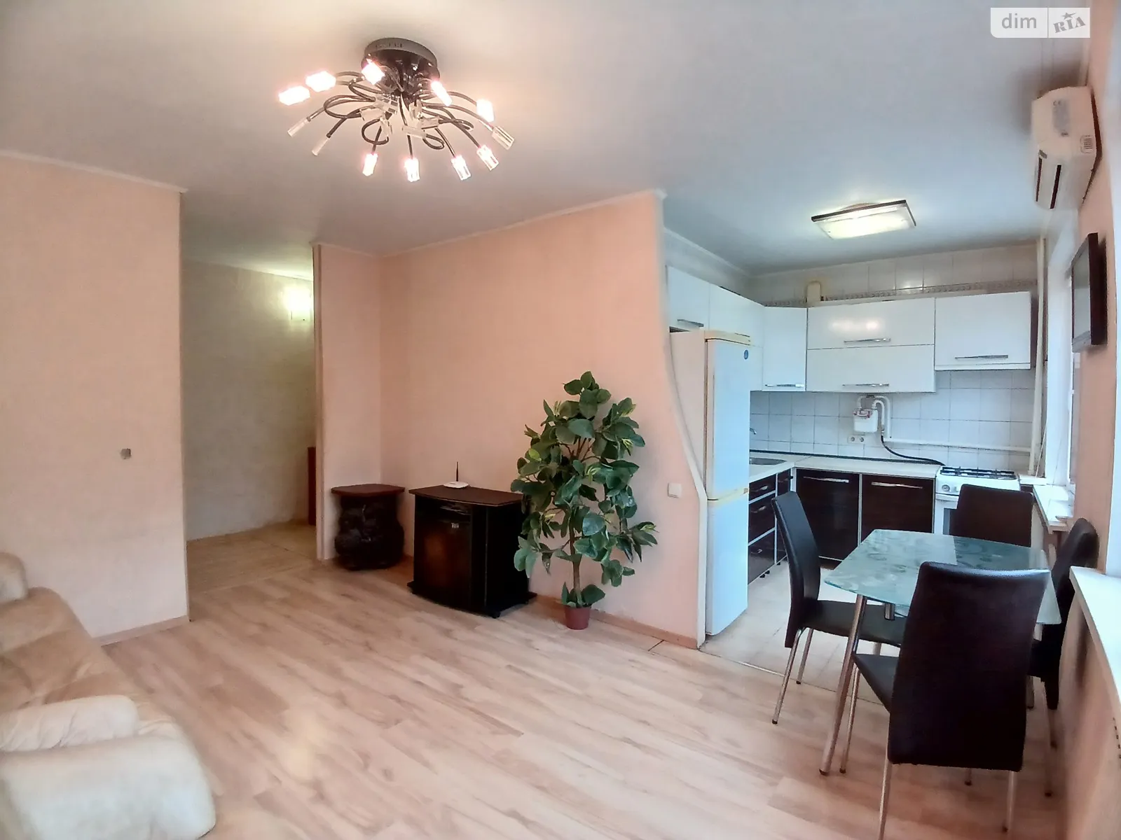 Продается 2-комнатная квартира 64.4 кв. м в Харькове, ул. Академика Барабашова, 46А - фото 1