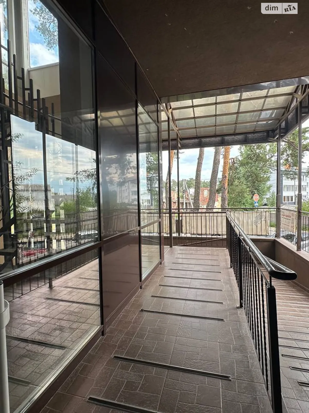 Продается объект сферы услуг 57.3 кв. м в 10-этажном здании, цена: 150000 $ - фото 1