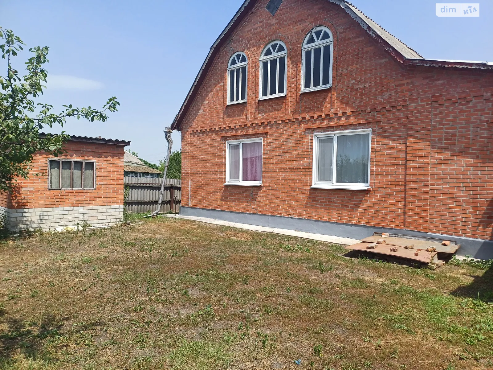 Продается одноэтажный дом 181.5 кв. м с камином, цена: 45000 $ - фото 1