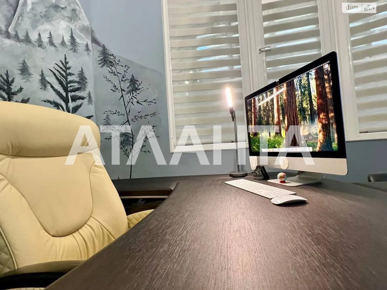 Продається офіс 180 кв. м в бізнес-центрі, цена: 155000 $ - фото 1