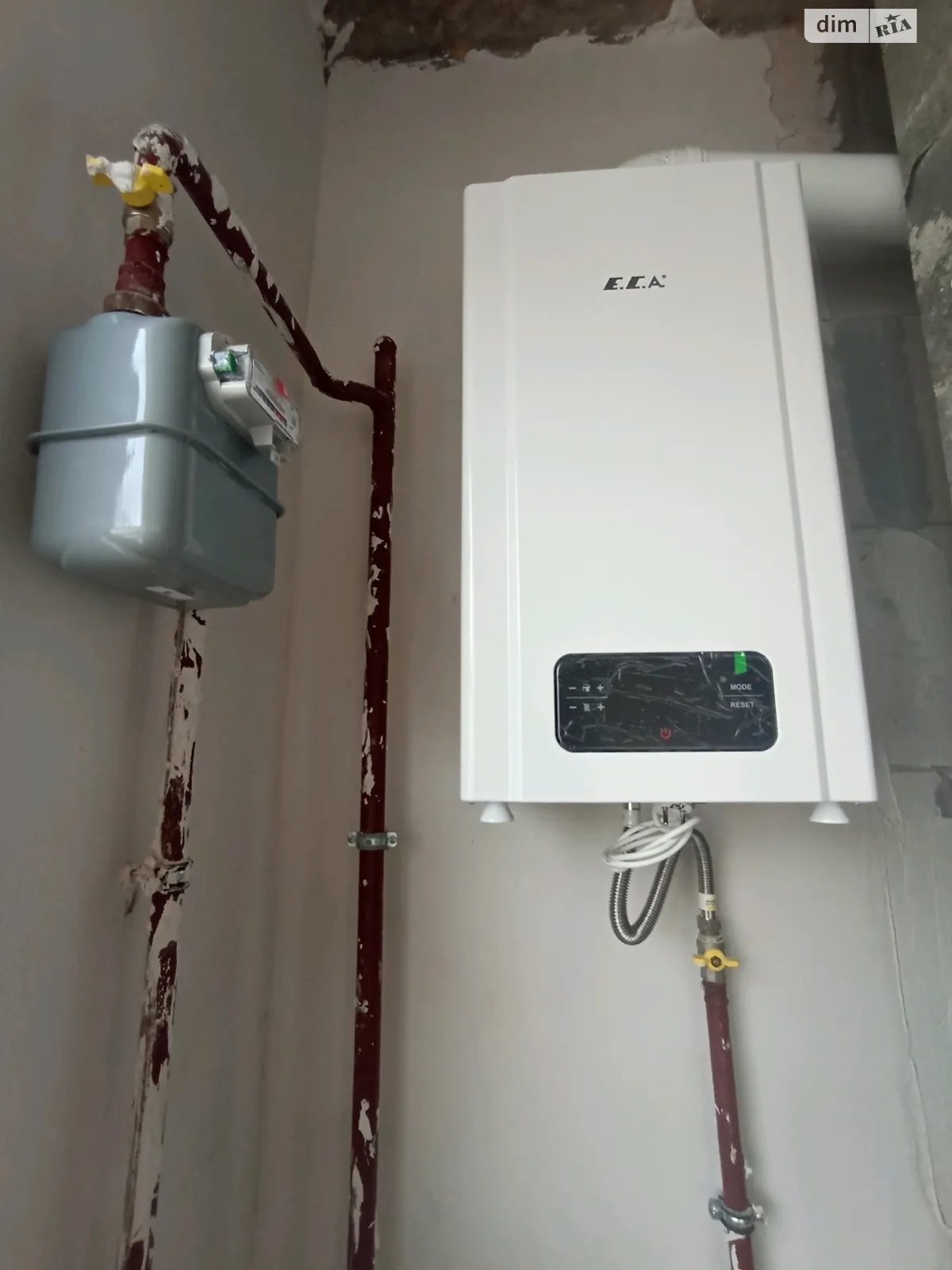 Продается 1-комнатная квартира 45 кв. м в Буче, ул. Яблонская, 318А - фото 1