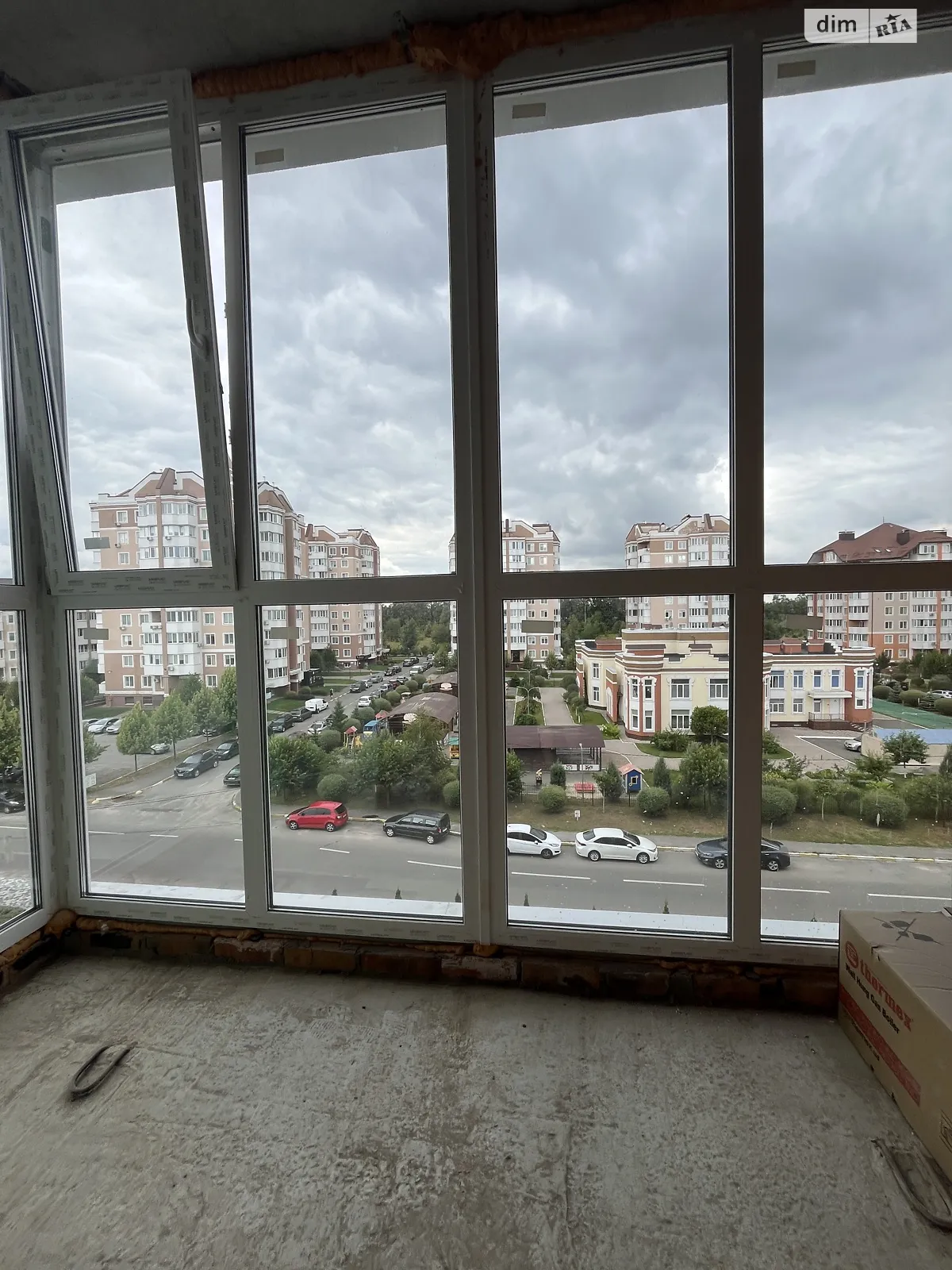 Продается 1-комнатная квартира 40 кв. м в Буче, ул. Бориса Гмыри, 7А - фото 1