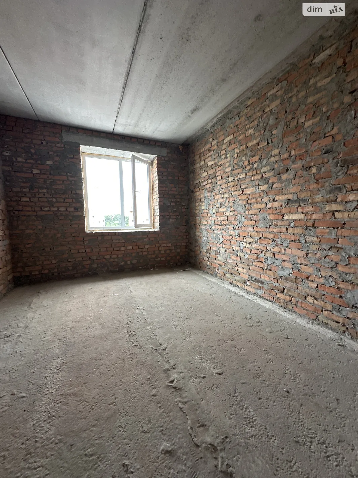 Продается 1-комнатная квартира 42 кв. м в Буче, ул. Бориса Гмыри, 7А - фото 1