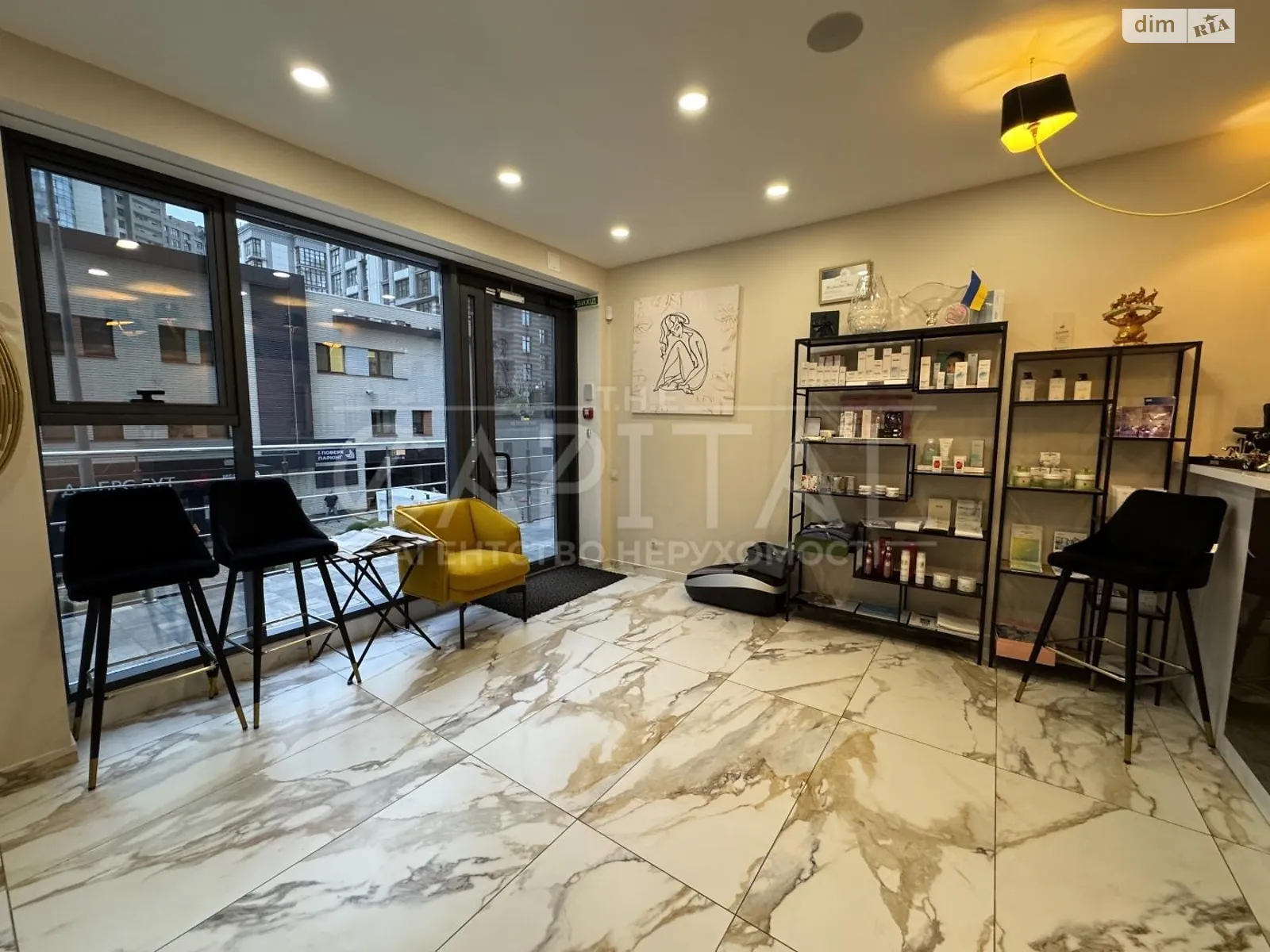 Продается помещения свободного назначения 196.5 кв. м в 30-этажном здании, цена: 650000 $ - фото 1