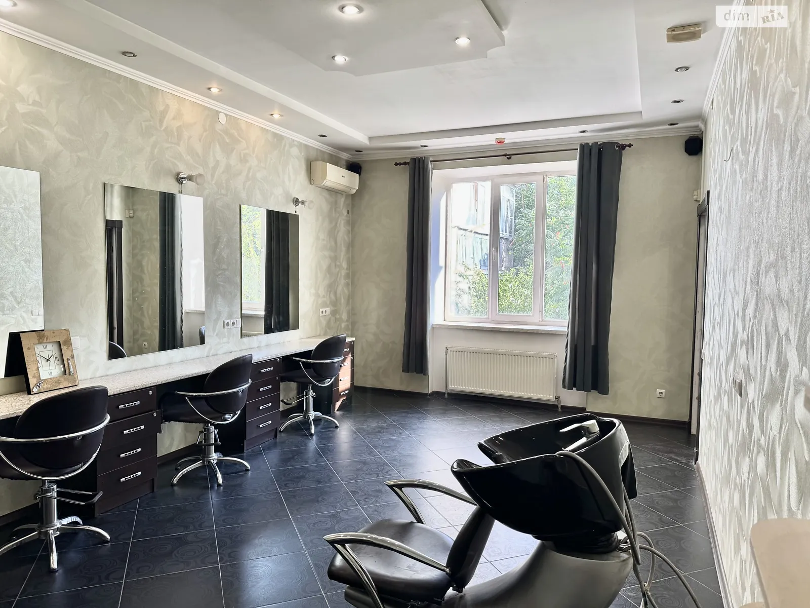 Сдается в аренду помещения свободного назначения 85 кв. м в 16-этажном здании, цена: 12000 грн - фото 1