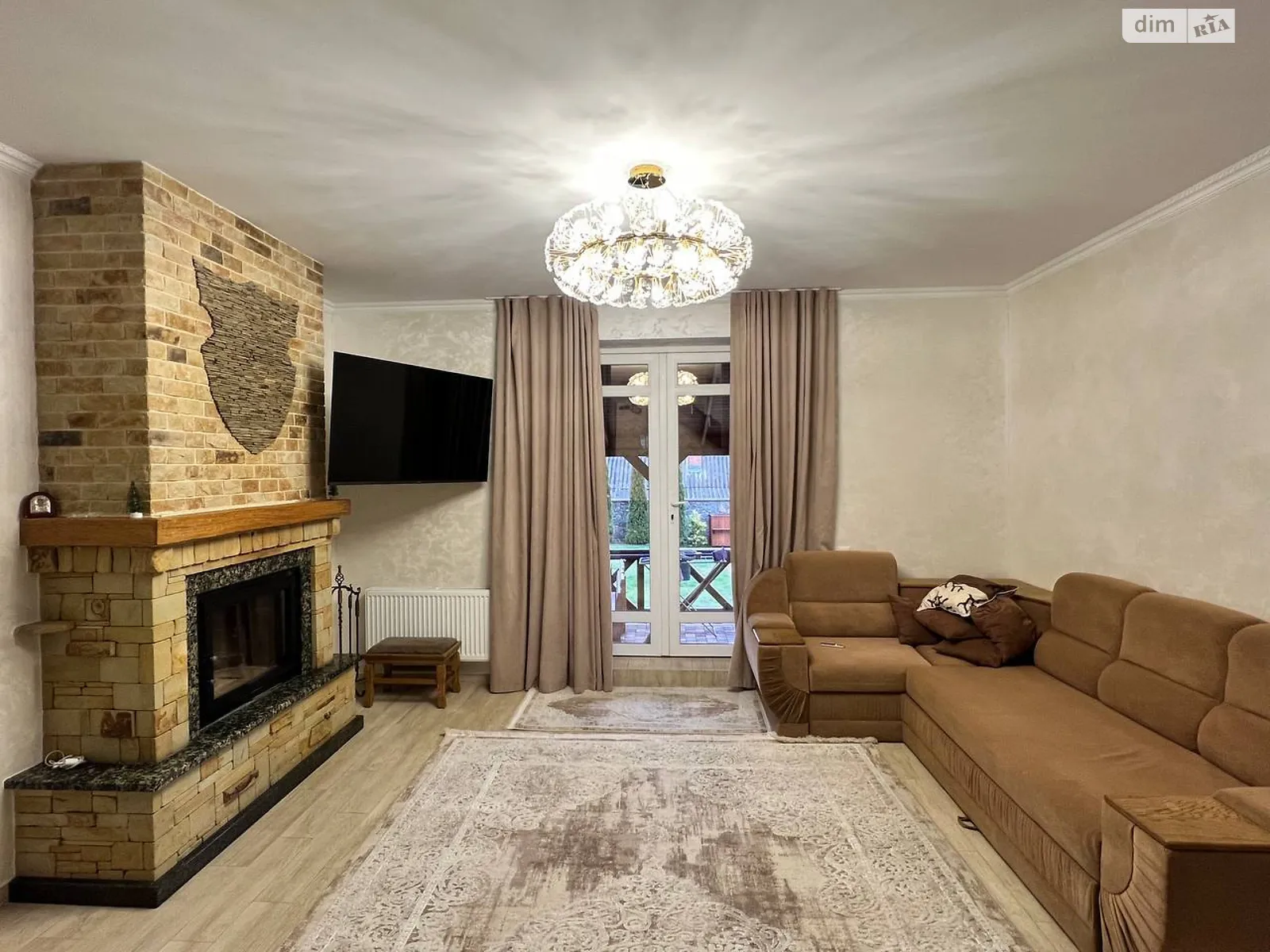 Продается дом на 2 этажа 142 кв. м с участком, цена: 250000 $ - фото 1