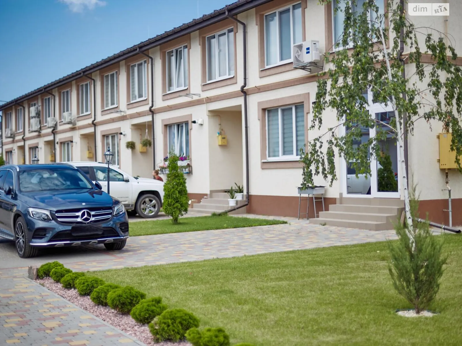 Продается 2-комнатная квартира 85 кв. м в Борисполе, ул. Ясная, 12 - фото 1