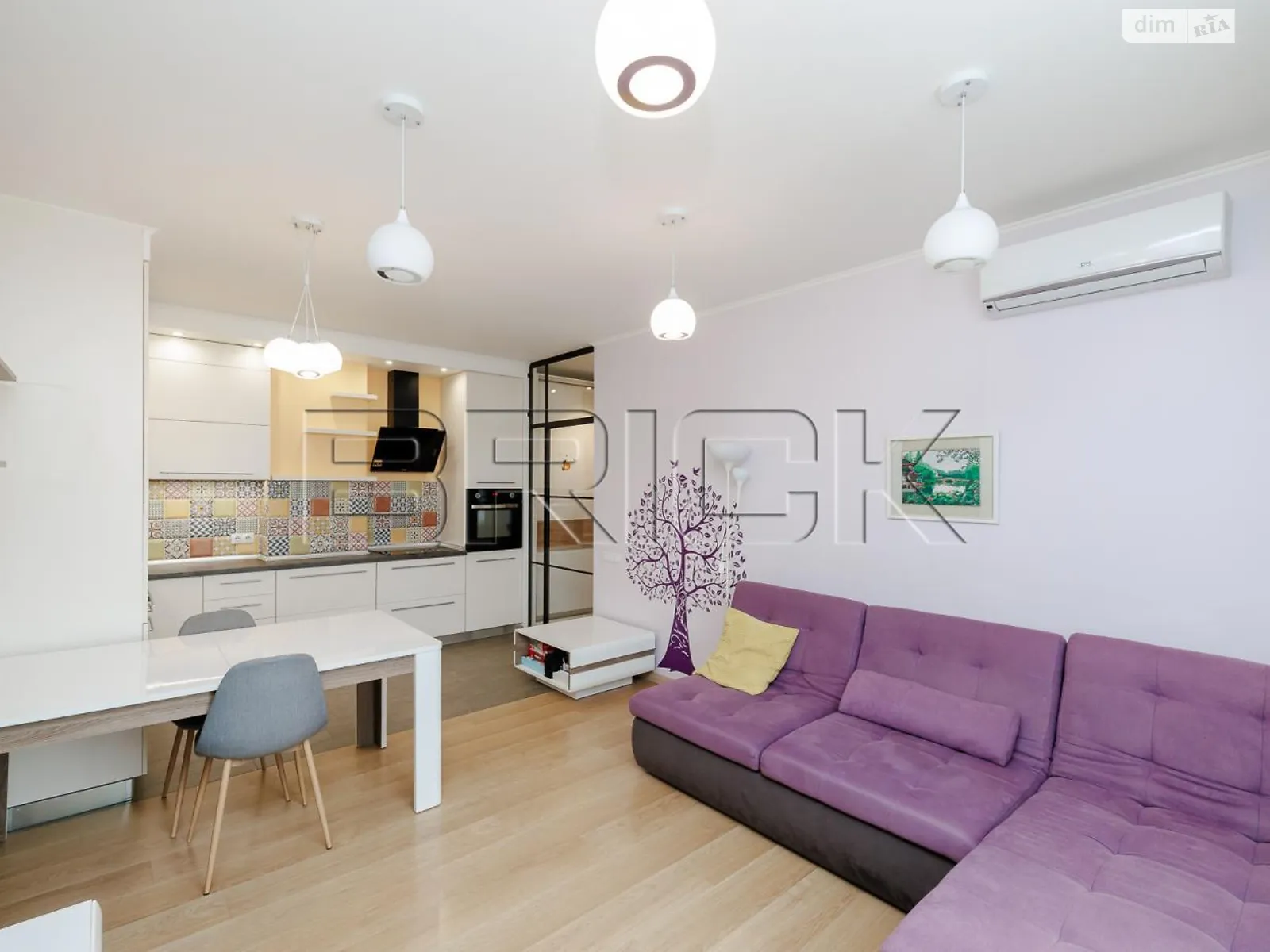 Продается 2-комнатная квартира 72.3 кв. м в Киеве, ул. Авиаконструктора Игоря Сикорского(Танковая), 4Д - фото 1