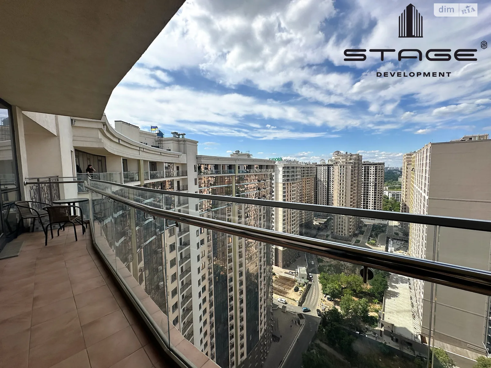 Продается 2-комнатная квартира 68.6 кв. м в Одессе, ул. Генуэзская, 3А - фото 1