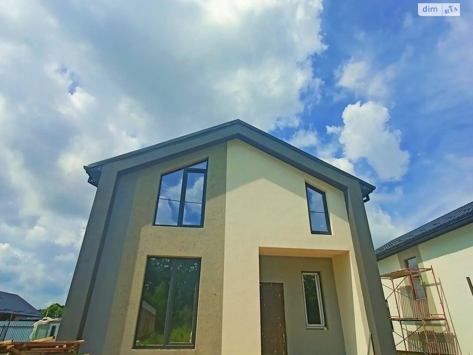 Продается дом на 2 этажа 125 кв. м с беседкой, цена: 105000 $ - фото 1