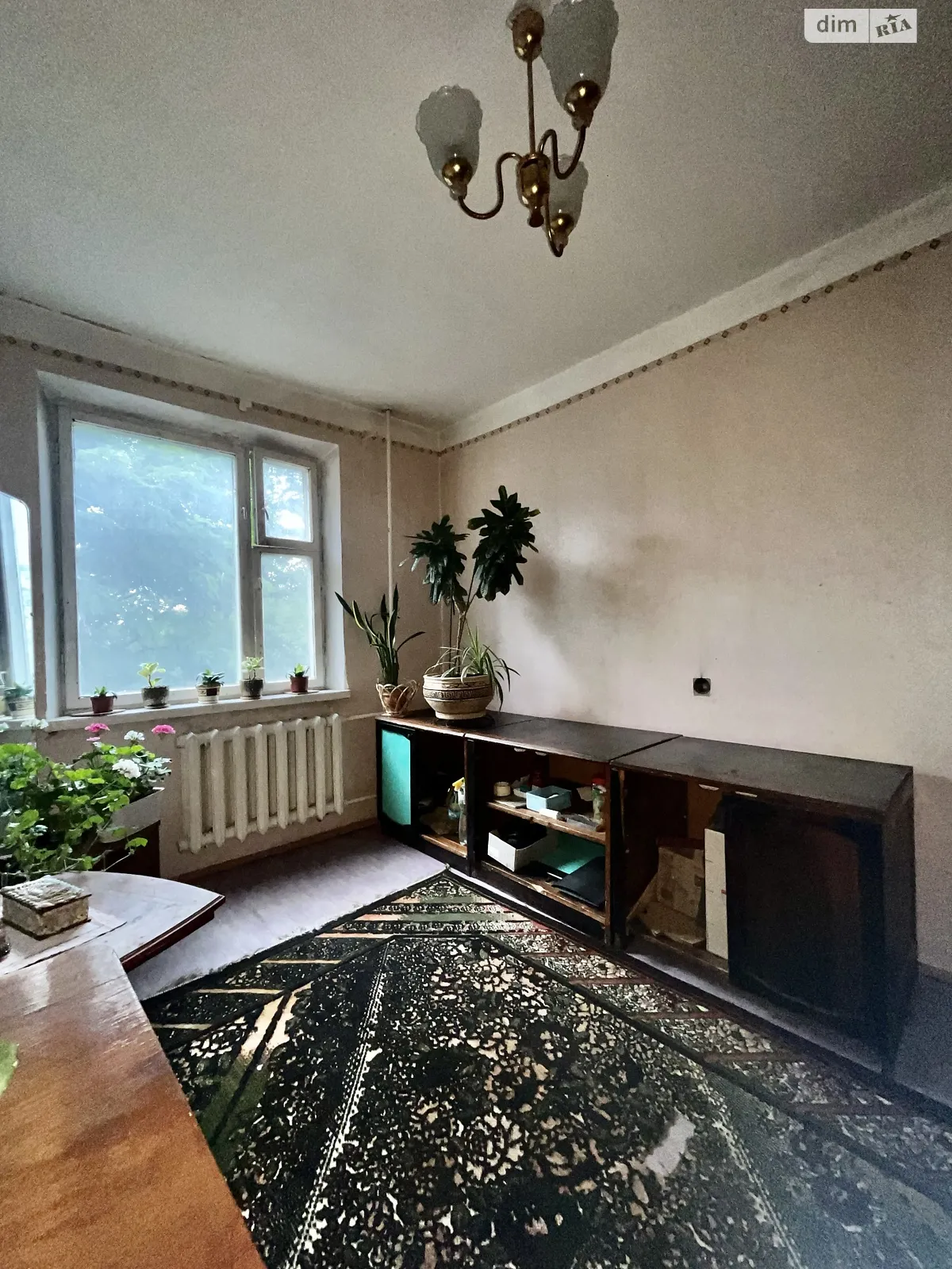 Продается 2-комнатная квартира 52 кв. м в Черновцах, ул. Русская, 223А - фото 1