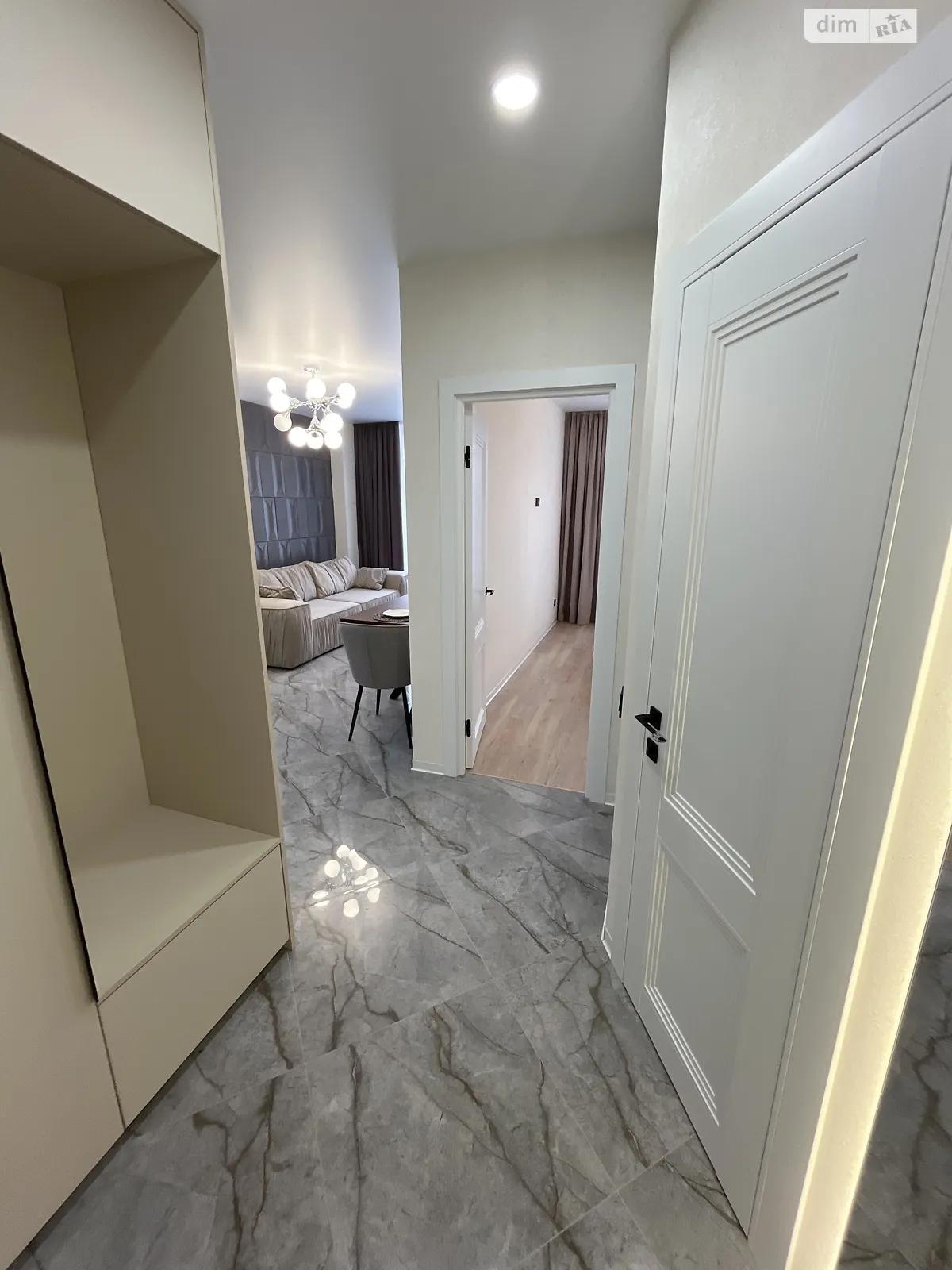 Продается 1-комнатная квартира 42 кв. м в Ирпене, ул. Василия Стуса(Пушкинская), 27 - фото 1