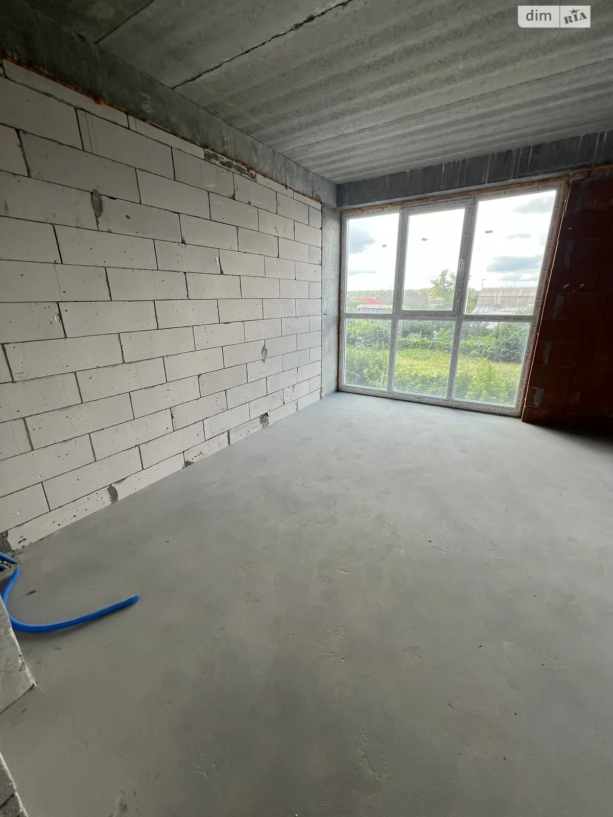 Продается 1-комнатная квартира 26 кв. м в Гостомеле, ул. Свято-Покровская(Ленина), 73 - фото 1