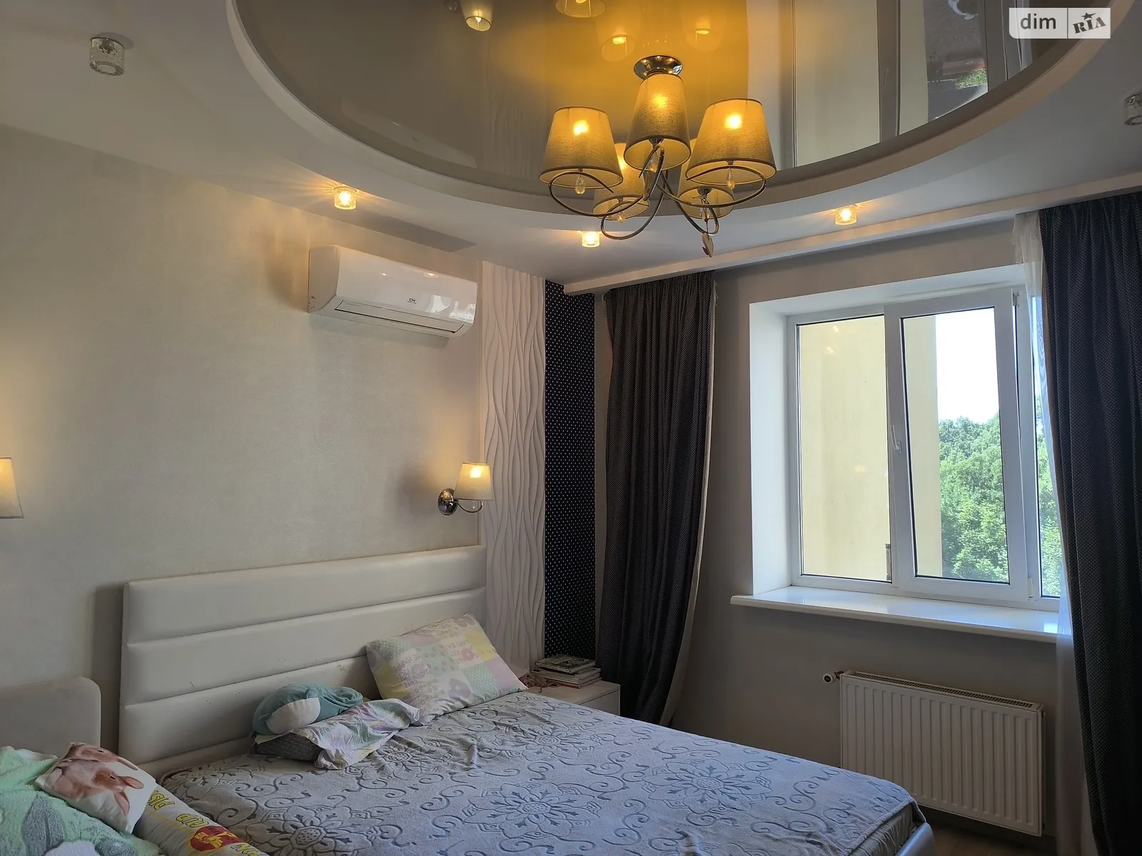 Сдается в аренду 2-комнатная квартира 80 кв. м в Одессе, ул. Кленовая, 2А - фото 1