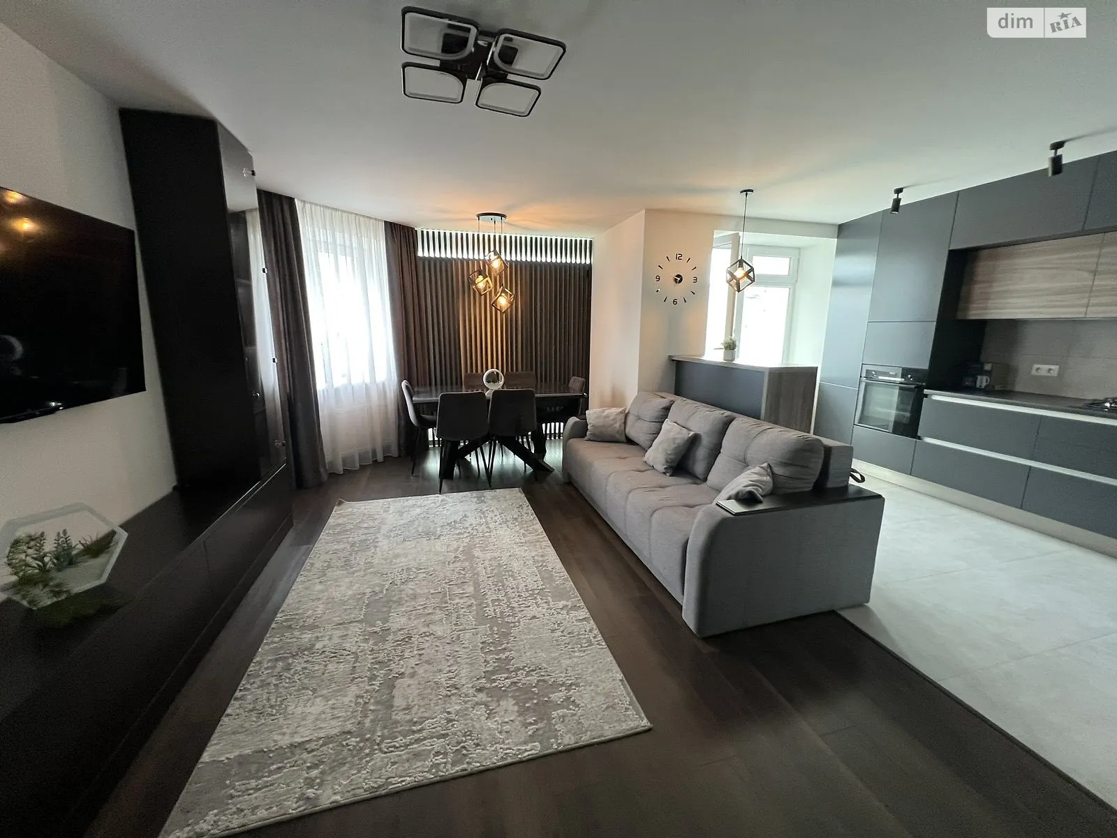 2-кімнатна квартира 80 кв. м у Тернополі, вул. Галицька, 29Б - фото 1