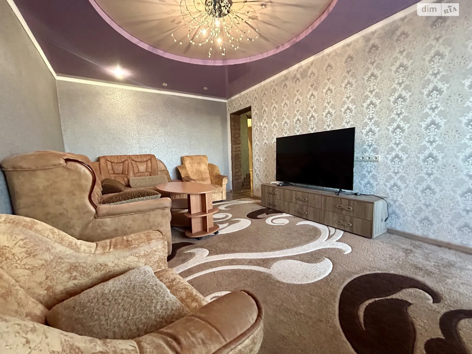 Продается 3-комнатная квартира 67.4 кв. м в Днепре, просп. Героев, 1 - фото 1