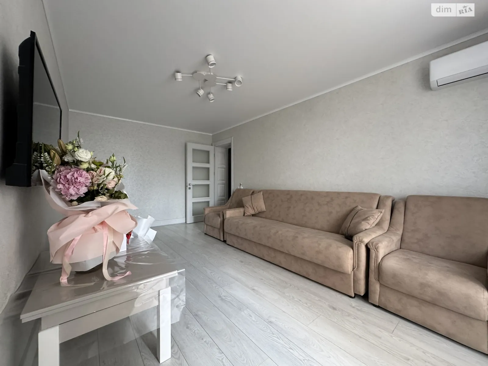 Продается 2-комнатная квартира 45.1 кв. м в Хмельницком, ул. Свободы - фото 1