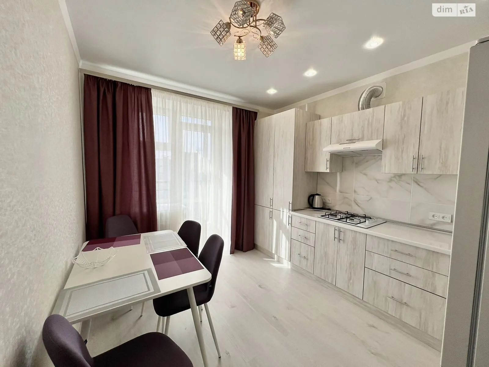 Здається в оренду 1-кімнатна квартира 42 кв. м у Вінниці, вул. Миколаївська, 27 - фото 1