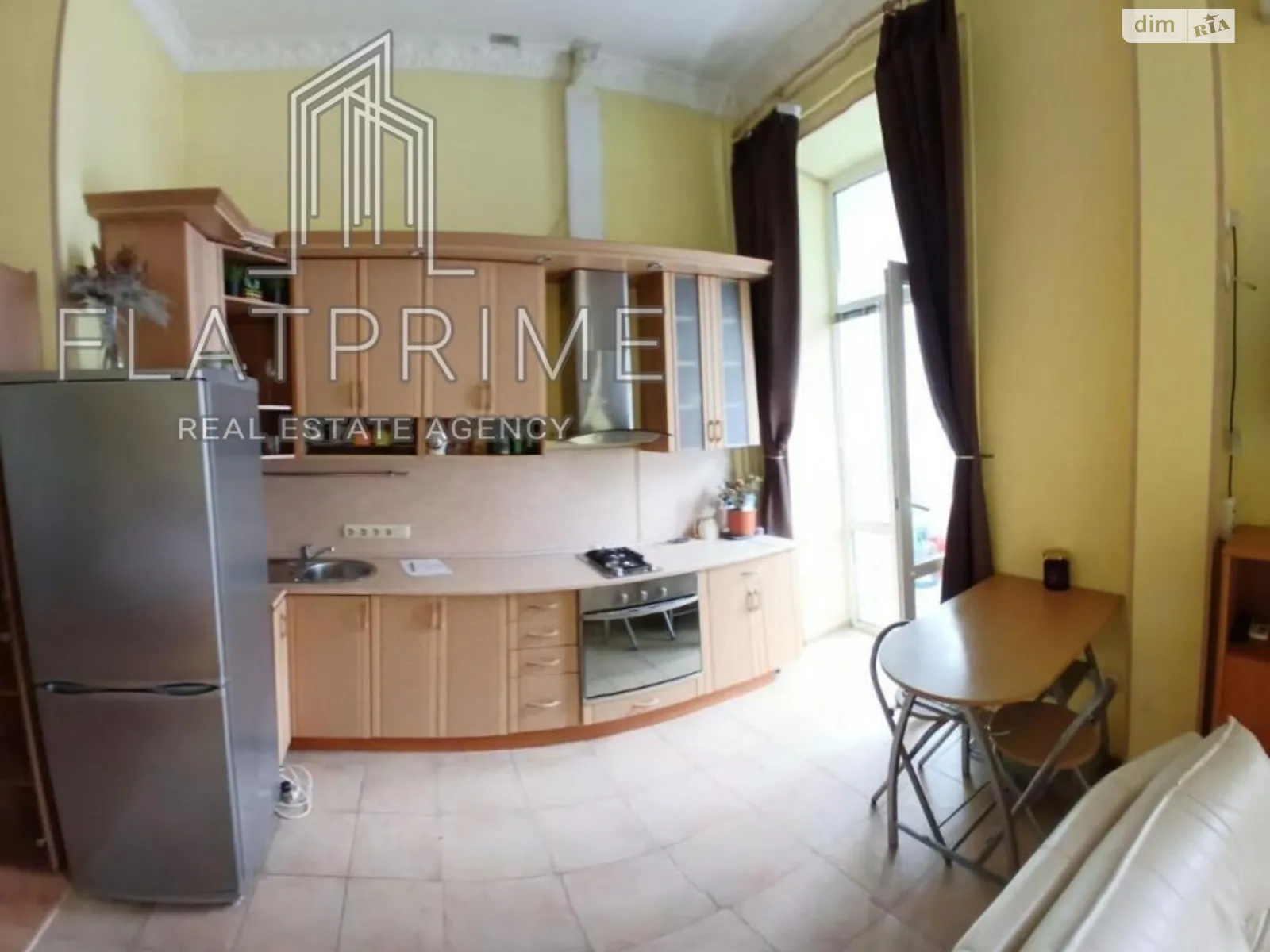 Продается 1-комнатная квартира 42 кв. м в Киеве, ул. Тарасовская, 23/25 - фото 1