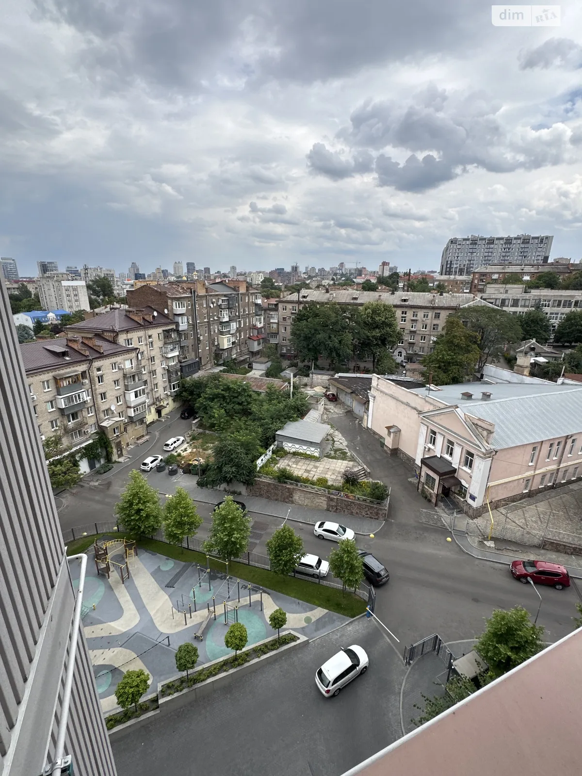 Продается 1-комнатная квартира 54 кв. м в Днепре, бул. Кучеревского, 1 - фото 1