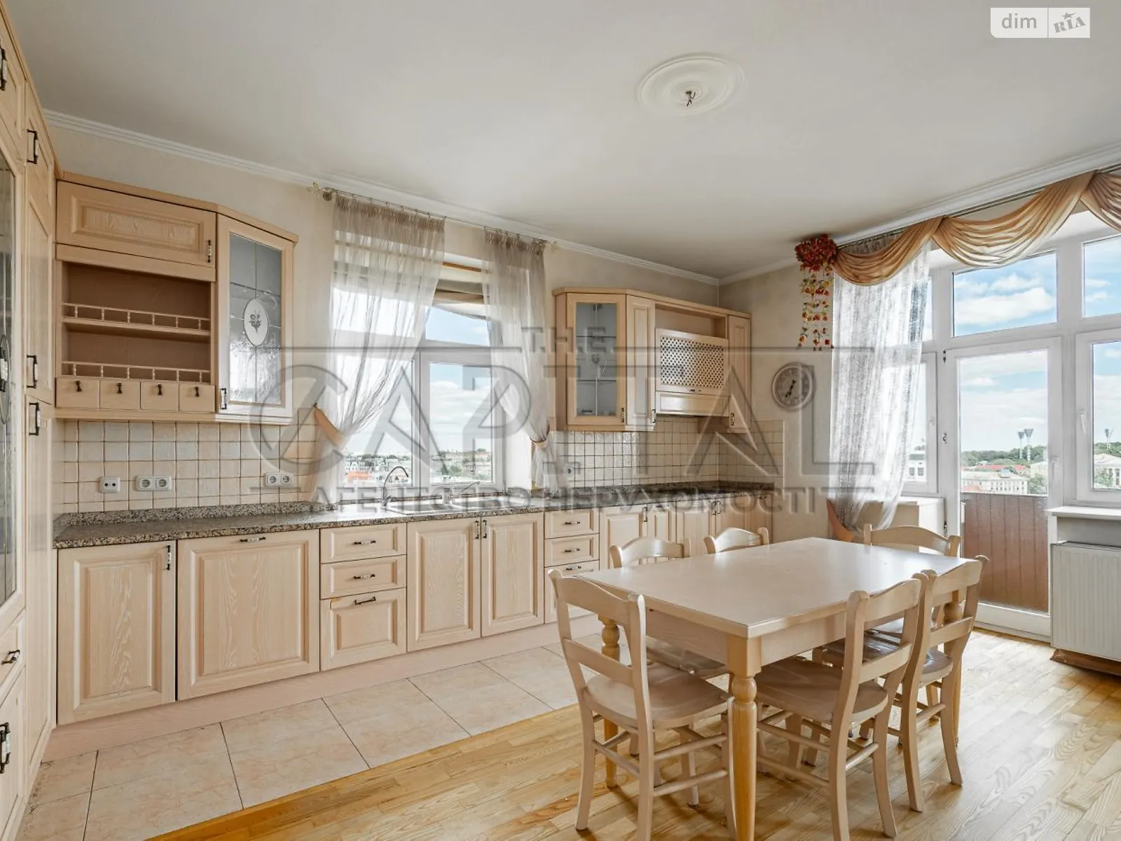 Продается 4-комнатная квартира 233.5 кв. м в, цена: 450000 $ - фото 1