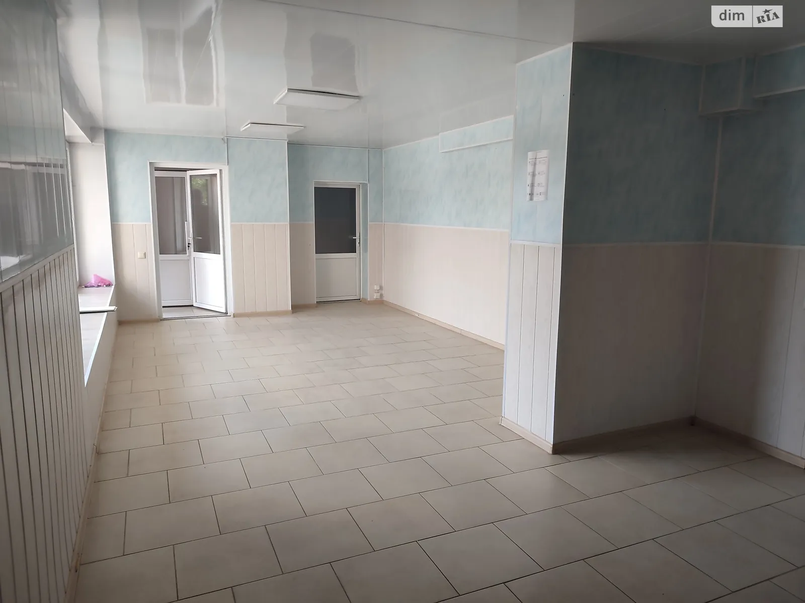 Продается объект сферы услуг 88 кв. м в 14-этажном здании, цена: 124000 $ - фото 1