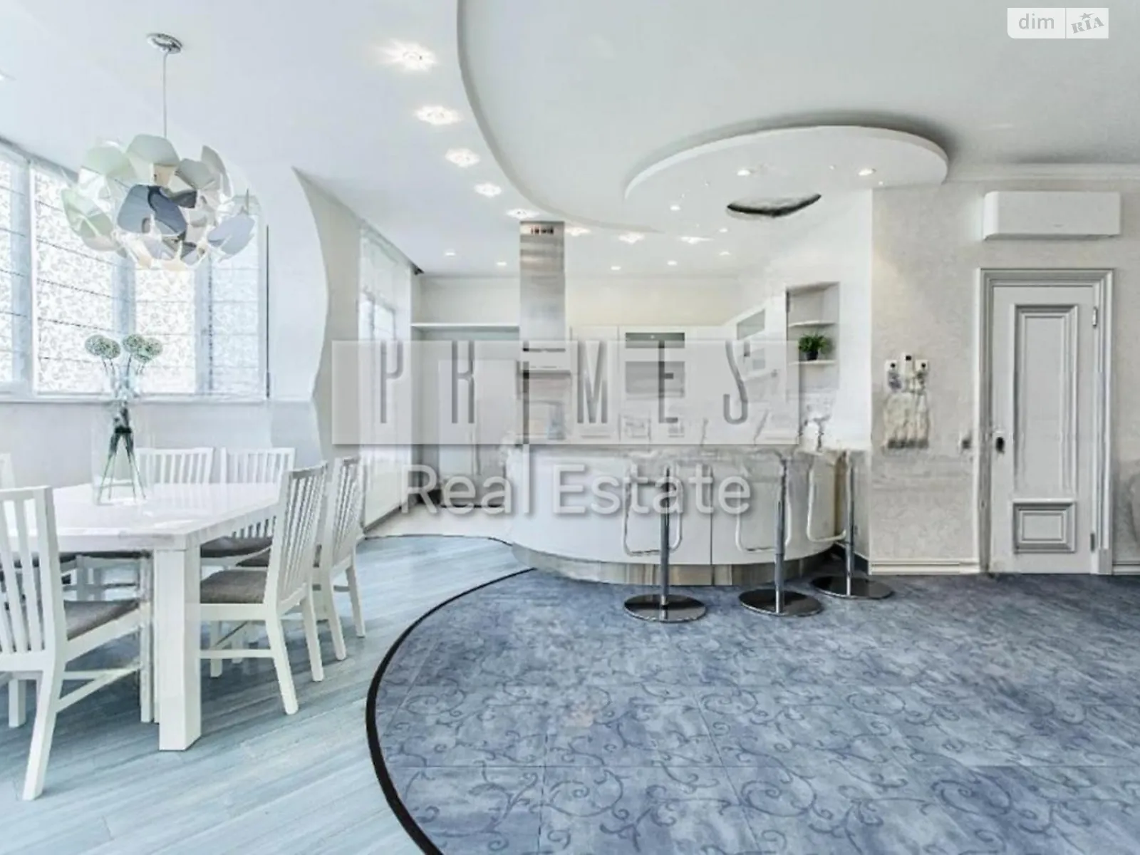 Продається 2-кімнатна квартира 162 кв. м у Києві, вул. Андрія Верхогляда(Драгомирова), 5 - фото 1