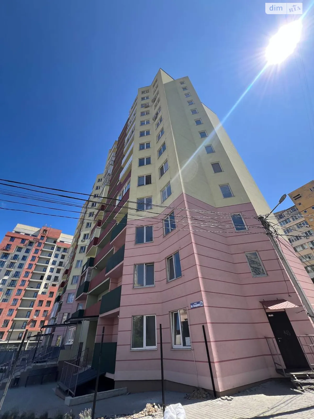 Продається 2-кімнатна квартира 61.2 кв. м у Одесі, вул. Академіка Сахарова, 20Б - фото 1