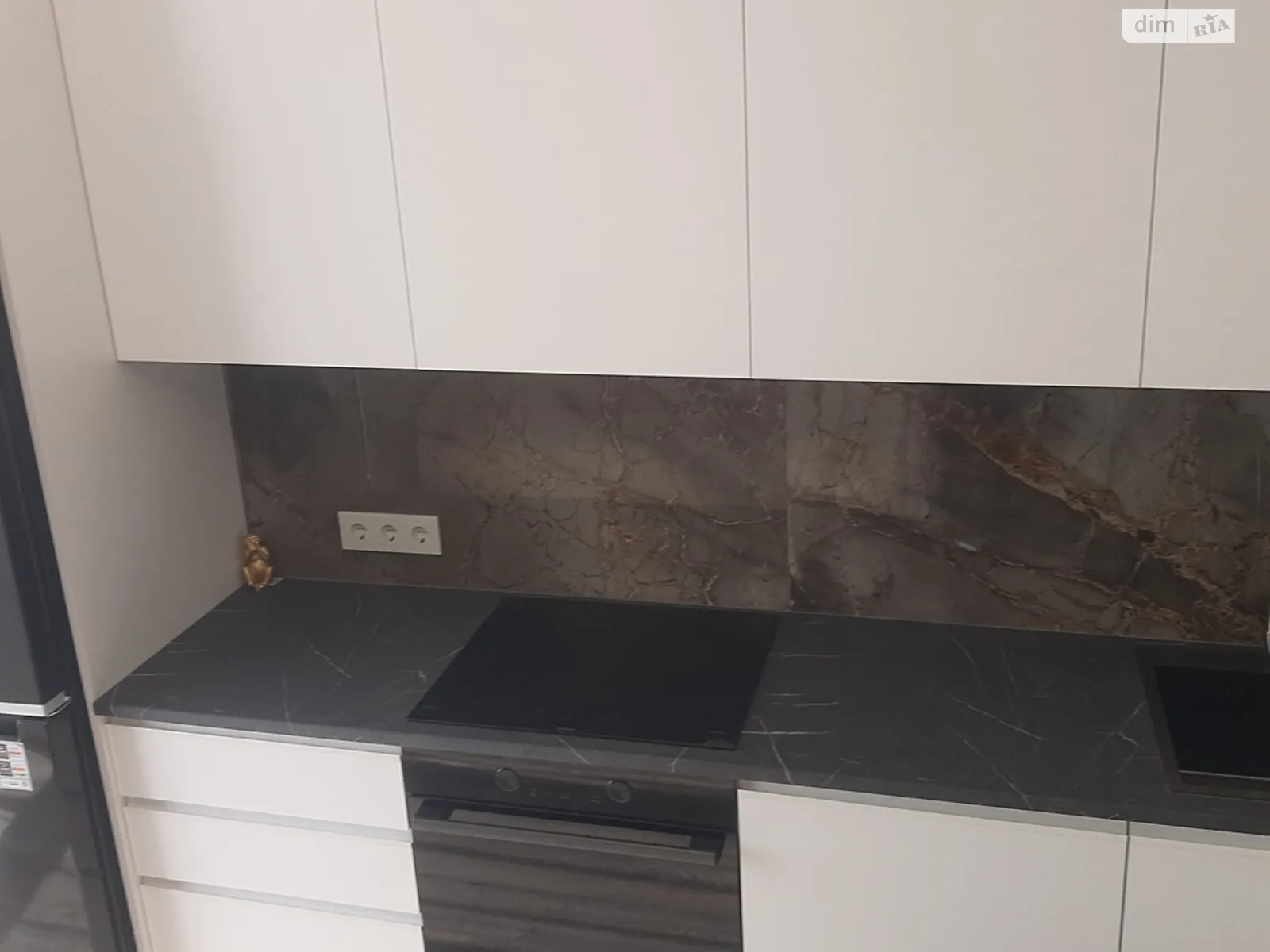 Продается 1-комнатная квартира 40 кв. м в Виннице, ул. Академика Янгеля - фото 1